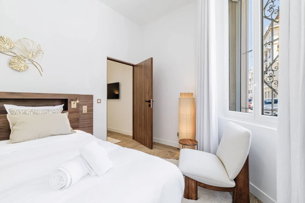 Les Lucioles 1 - photo 2