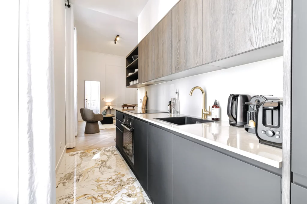 Les Lucioles 4 - photo 6