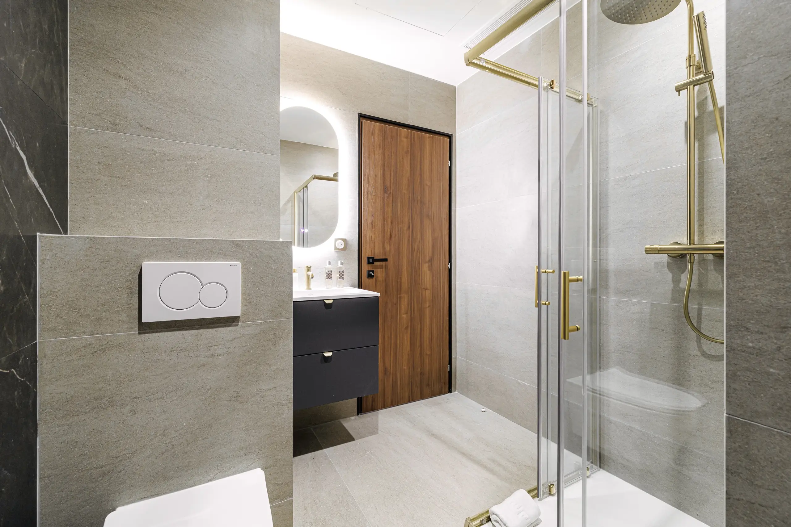 lucioles 4 - salle de bain 2