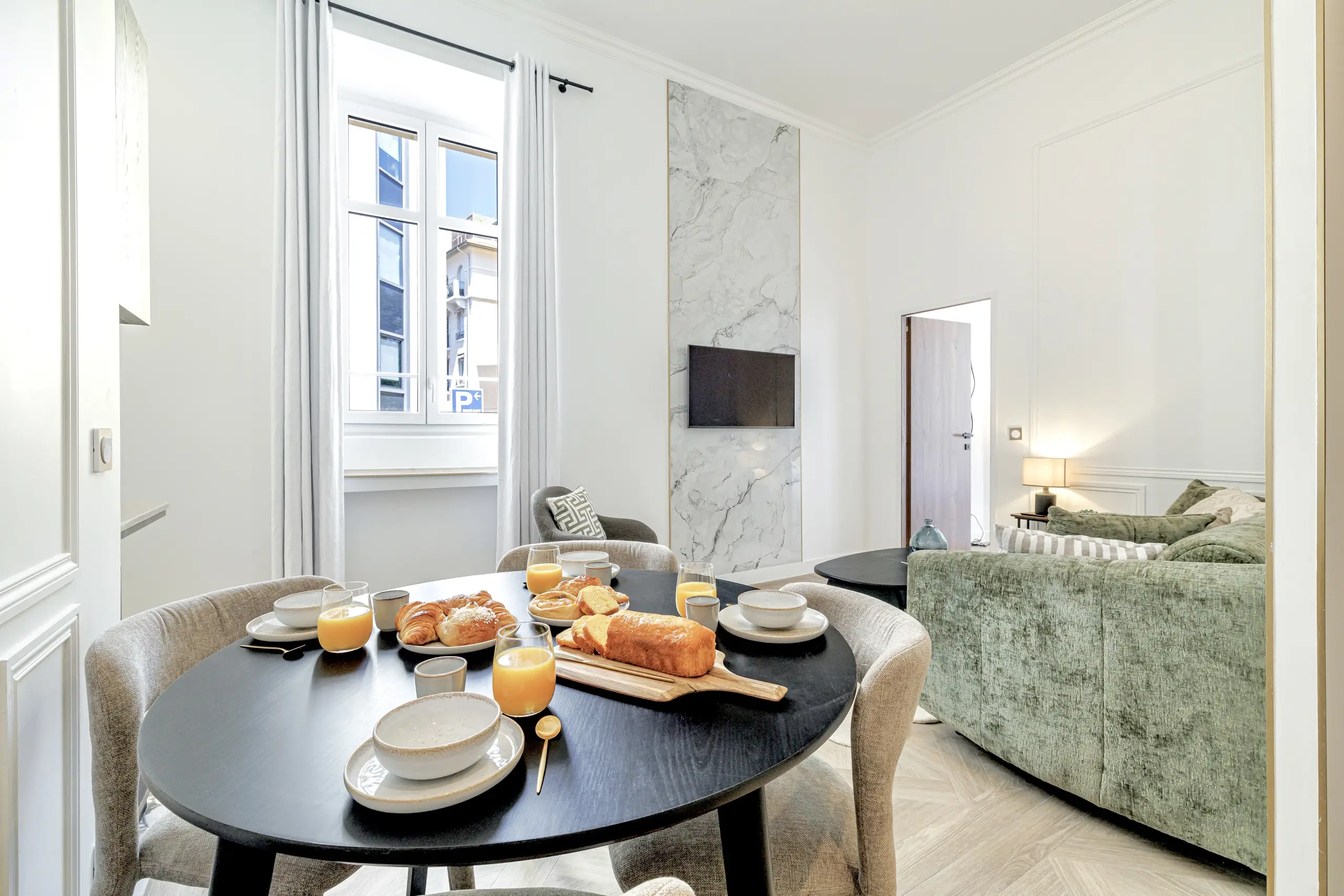 lucioles 4 - salon 8