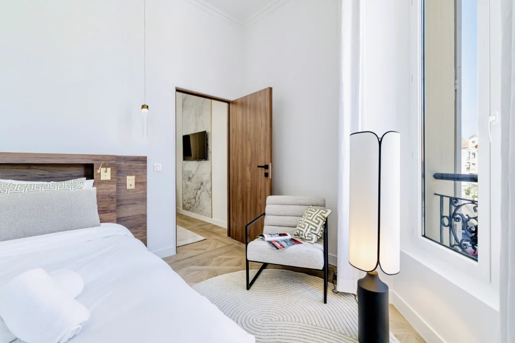 Les Lucioles 6 - photo 3