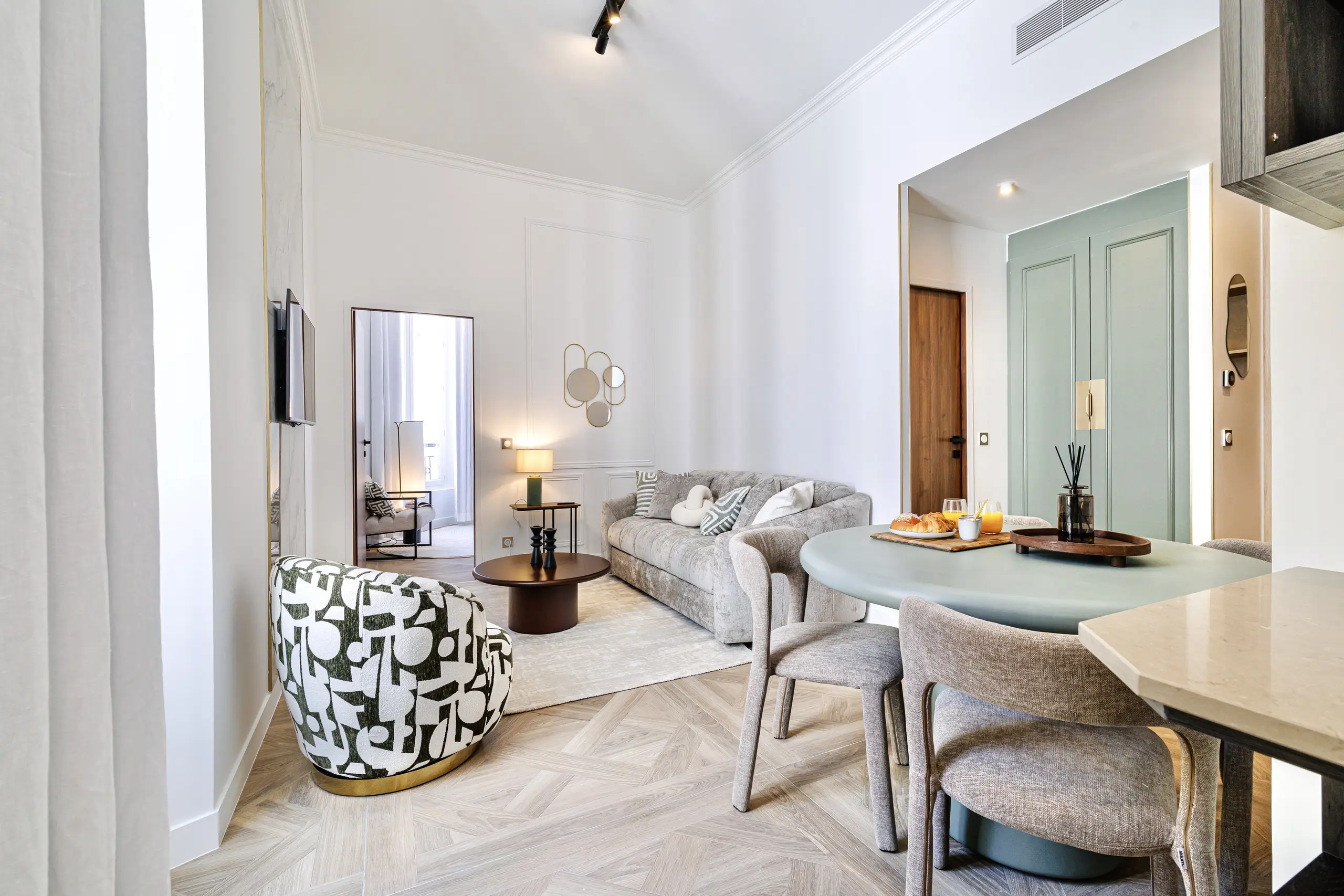 lucioles 6 - salon 4