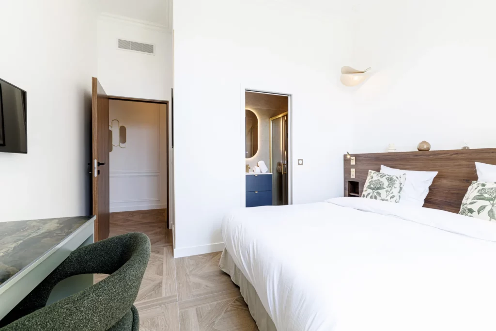 Les Lucioles 7 - photo 3